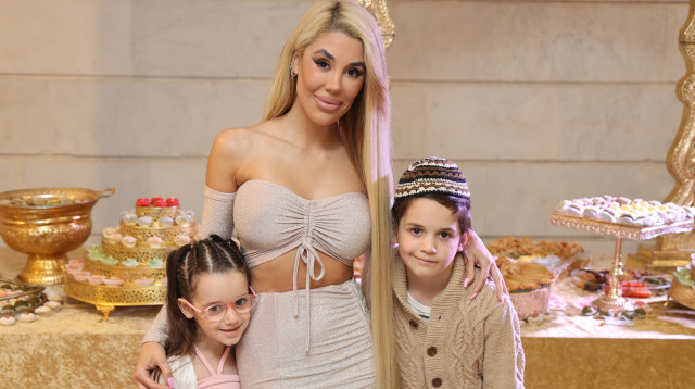 סתיו קצין וילדיה (צילום: אור גפן)