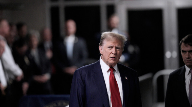 דונלד טראמפ לפני המשך המשפט שלו בניו יורק, 30 באפריל 2024 (צילום: רויטרס)