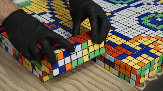 מתוך התערוכה (צילום: Cube Works Studio)