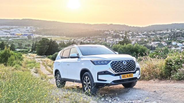 KGM רקסטון (צילום: אודי עציון)