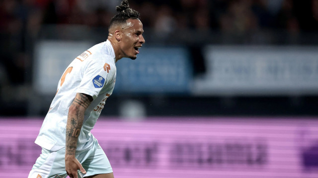 צ'ארון שרי שחקן ניימיכן חוגג שער (צילום: GettyImages, ANP)