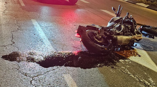 תאונת אופנוע בראשון לציון (צילום: איחוד הצלה)