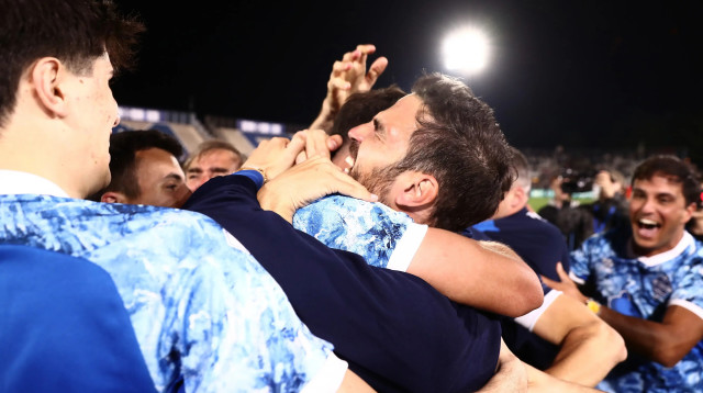 ססק פברגאס, עוזר מאמן קומו (צילום: GettyImages, Jonathan Moscrop)