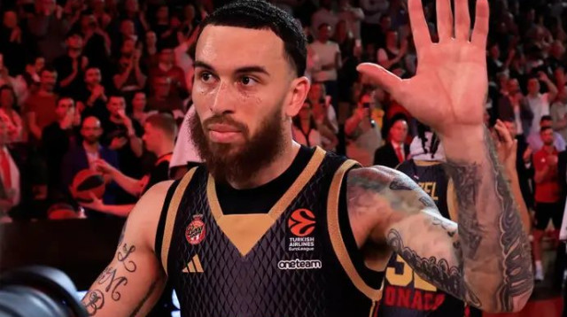 אחרי הסנסציה, מייק ג'יימס ומונאקו יקוו להתאושש ביורוליג (צילום: GettyImages, VALERY HACHE/AFP)