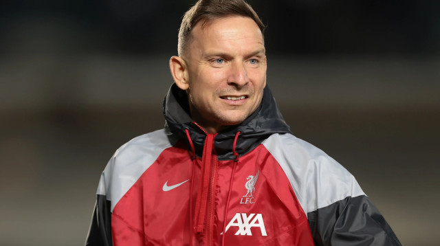 פפ ליינדרס, עוזר מאמן ליברפול (צילום: GettyImages, Jonathan Moscrop)