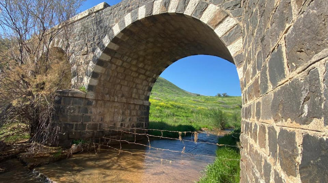 הגשר הטורקי בנחל יששכר (צילום: רשות ניקוז ירדן דרומי)