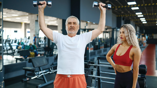 גיד קרוע בכתף- להשתדל לא להניף ולדחוף בחד"כ (צילום: אינגאימג')