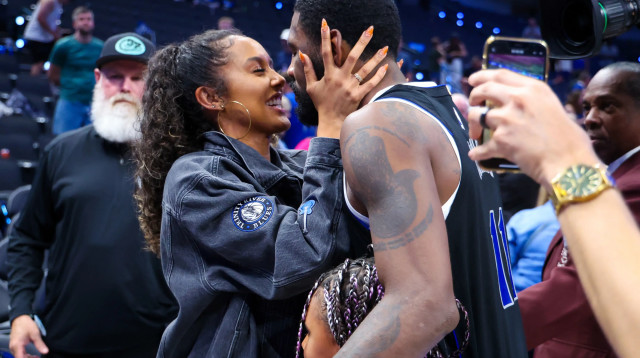 קיירי אירווינג, דאלאס מאבריקס (צילום: רויטרס)