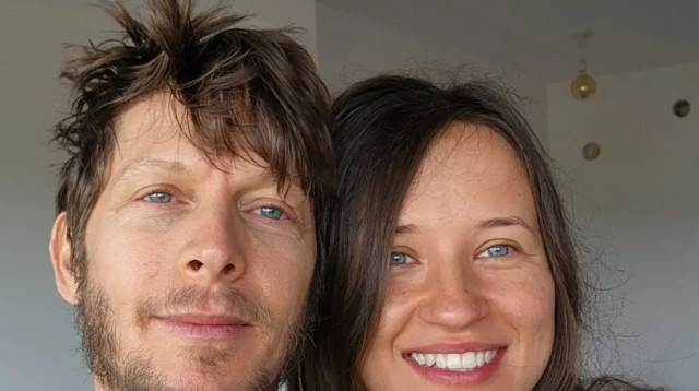 עופר שכטר ואשתו קסניה  (צילום: צילום מסך אינסטגרם)