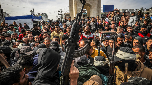 חמאס ברחוב רפיח (צילום: עבד רחים חטיב, פלאש 90)