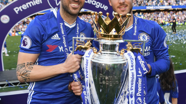 אדן הזאר לצד ססק פברגאס צ'לסי (צילום: GettyImages)