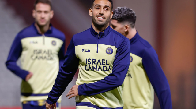 אייל גולסה מכבי תל אביב (צילום: מאור אלקסלסי)