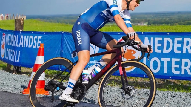 רותם גפינוביץ אופני כביש (צילום: ספרינט סייקלינג)