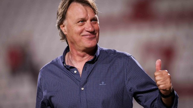 מאמן בני סכנין סלובודן דראפיץ' (צילום: מאור אלקסלסי)