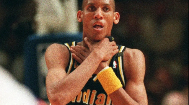 רג'י מילר עם תנועת החניקה 1994 (צילום: אתר רשמי, אינדיאנה פייסרס)