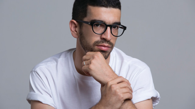 חנן בן ארי (צילום: יריב פיין וגיא כושי)