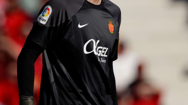 את הפנדל הראשון שהוא עצר בספרד, פרדראג ראיקוביץ' לא ישכח (צילום: GettyImages, Soccrates Images)