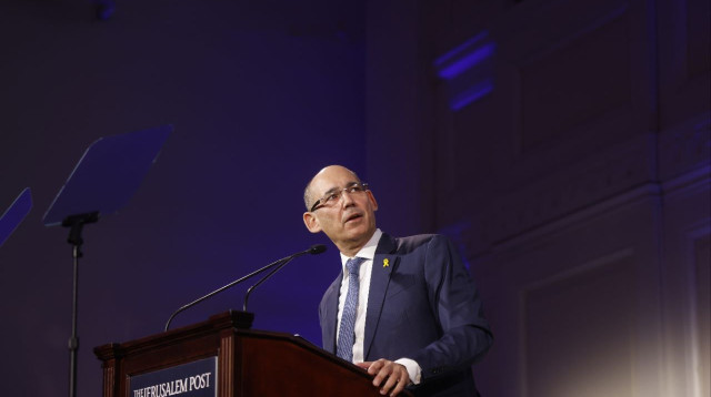 נגיד בנק ישראל, פרופ' אמיר ירון בכנס הג'רוזלם פוסט (צילום: מרק ישראל סלם)