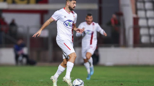 מוחמד שכר שחקן בני סכנין (צילום: מאור אלקסלסי)