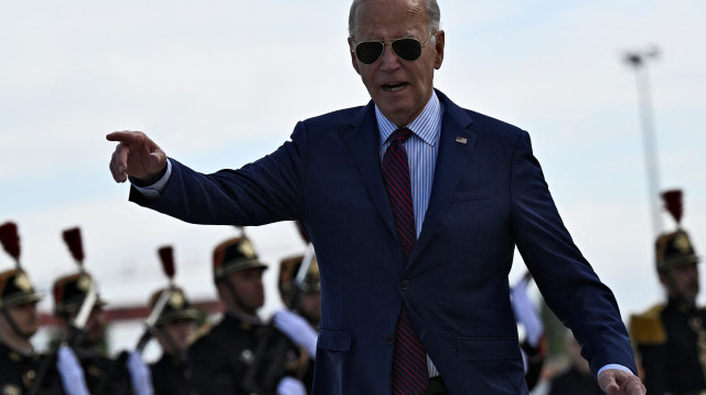 ג'ו ביידן במהלך ביקורו בצרפת (צילום: רויטרס)