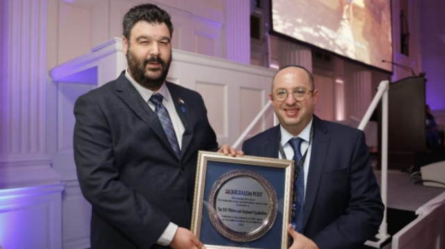 שלומי נחומסון בכנס הג'רוזלם פוסט (צילום: צילום מסך ג'רוזלם פוסט)