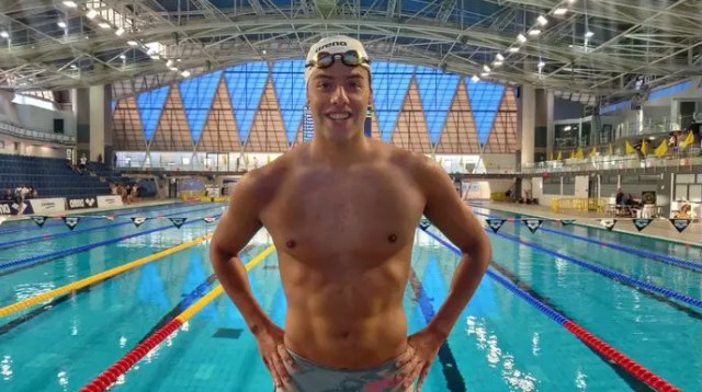 התעלה על עצמו. מתן רודיטי בוינגייט (צילום: אתר רשמי, איגוד השחייה)