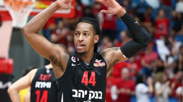 יישאר לעונה שלישית. ספידי סמית' (צילום: דני מרון)