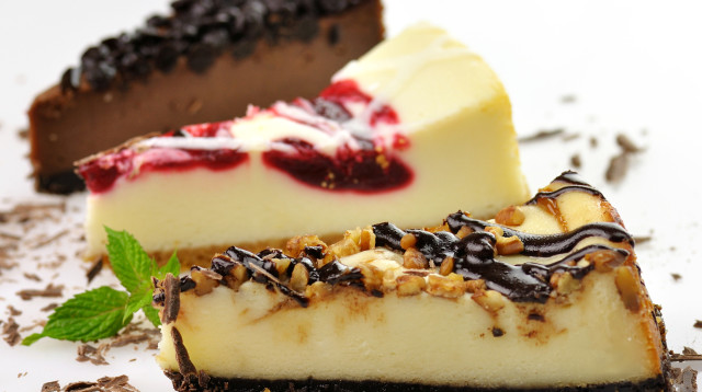 איזה עוגה מכילה הכי הרבה קלוריות? (צילום: אינג'אימג')