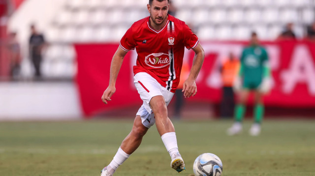 אדריאן פאון, בני סכנין (צילום: מאור אלקסלסי)