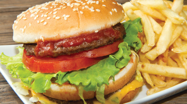 המבורגר  (צילום: אינג אימג')