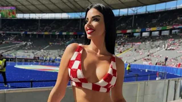 איוונה נול אוהדת נבחרת קרואטיה (צילום: אתר רשמי, מתוך אינסטגרם)