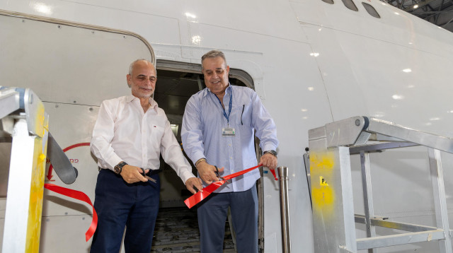 שמואל קוזי,  עופר גלבוע (צילום: דוברות התעשייה האווירית)