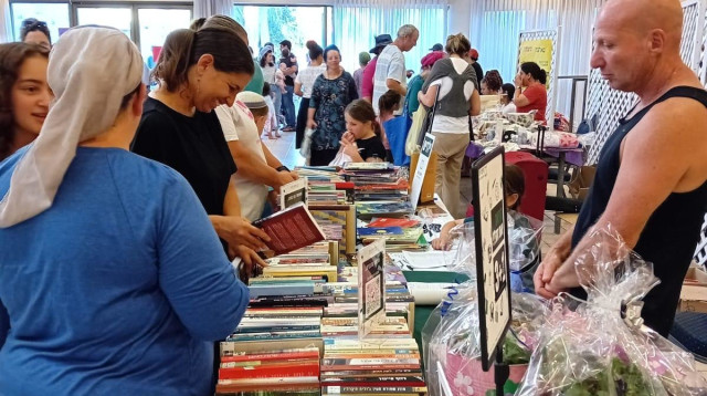 יריד ספרי יד שניה של הרשת החברתית סיפור חוזר (צילום: יחצ)