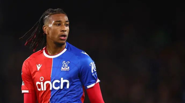 נולד בלונדון לאבא ניגרי ואמא צרפתית-אלג'יראית. אוליסה במדי פאלאס (צילום: GettyImages, Chloe Knott - Danehouse)