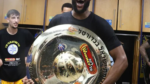 ממשיך הלאה. ניבו (צילום: דני מרון)