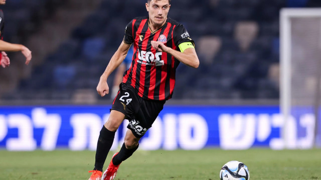 לירן סרדל שחקן הפועל חיפה (צילום: מאור אלקסלסי)