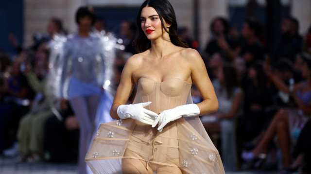 קנדל ג׳נר (צילום: Marc Piasecki/Getty Images for Vogue)