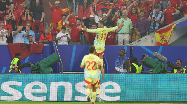 פראן טורס, נבחרת ספרד חוגג (צילום: אימג'בנק  GettyImages, Catherine Ivill - AMA)