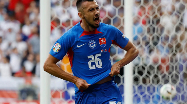 איבן שראנץ נבחרת סלובקיה (צילום: רויטרס)