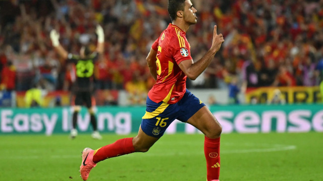 רודרי נבחרת ספרד (צילום: GettyImages)