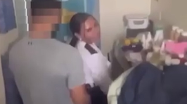 לינדה דה סוזה אברו, תועדה מקיימת יחסי מין עם אסיר בתאו (צילום: רשתות חברתיות)