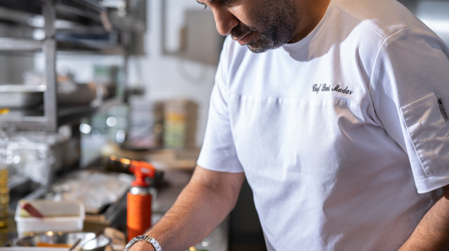 מסעדת ספרה (צילום: אנטולי מיכאלו)