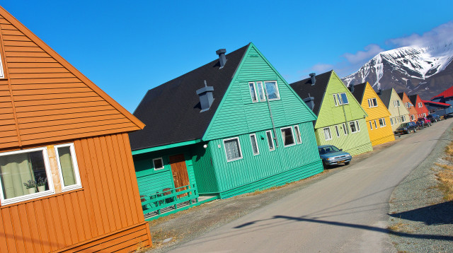 זו העיר שאסור למות בה מאז 1950, לונגיירבין (צילום: אינג'אימג')