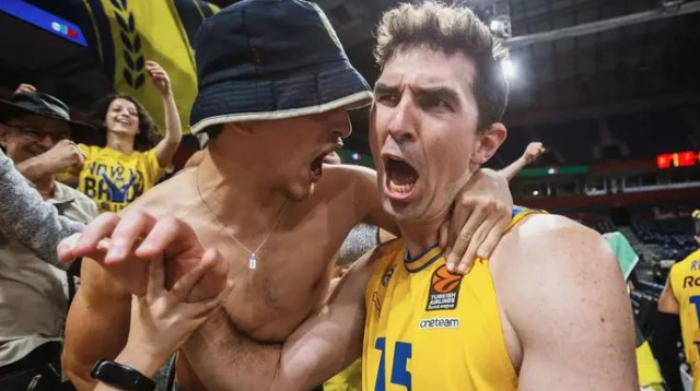 הישארות על הפרק? כהן (צילום: אתר רשמי, Djordje Kostic)