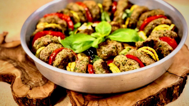 קציצות עוף וירק (צילום: פסקל פרץ-רובין)