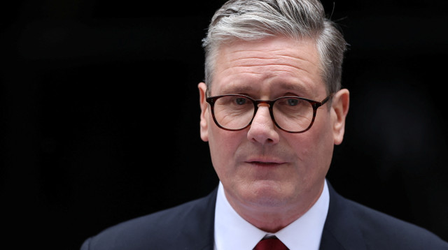 ראש ממשלת בריטניה, קיר סטארמר (צילום: REUTERS/Claudia Greco)