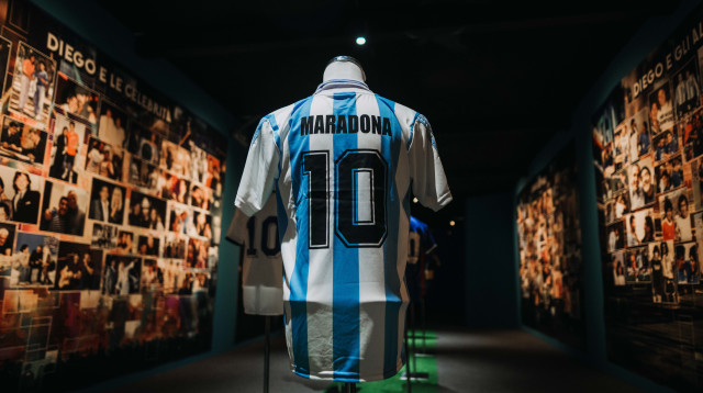 מראדונה חי (ומגיע בקרוב לבלומפילד) (צילום: סטודיו 206)