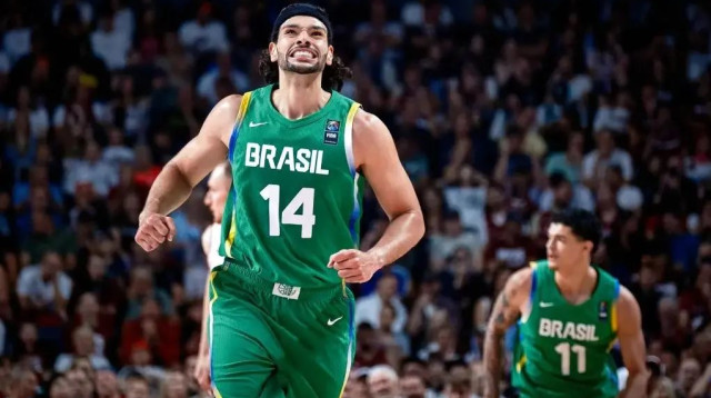 שחקן נבחרת ברזיל ליאו מיינדל (צילום: אתר רשמי, fiba.com)