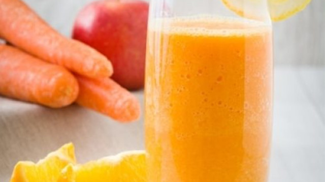 שייק תפוח תפוז באדיבות המותג נינג'ה (צילום: יחצ)