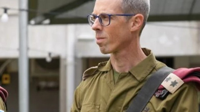 תא"ל ד"ר זיוון אביעד-בר. הקרפ"ר ההומו המוצהר הראשון (צילום: באדיבות דו"צ)